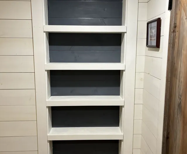 Built in Bookcase