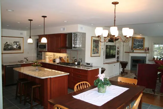 work photo from jmaccarpentry.com