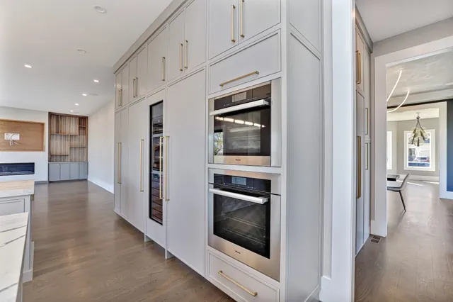 Featured Work - DM Cabinetry