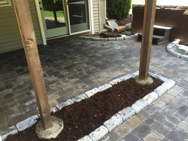 work photo from andycraiglawnandlandscape.com