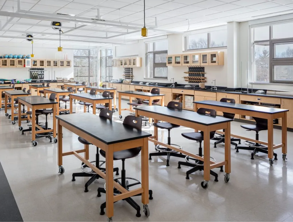 Ayer Shirley High School Science Classroom