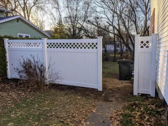 work photo from dependable-fence-company.com