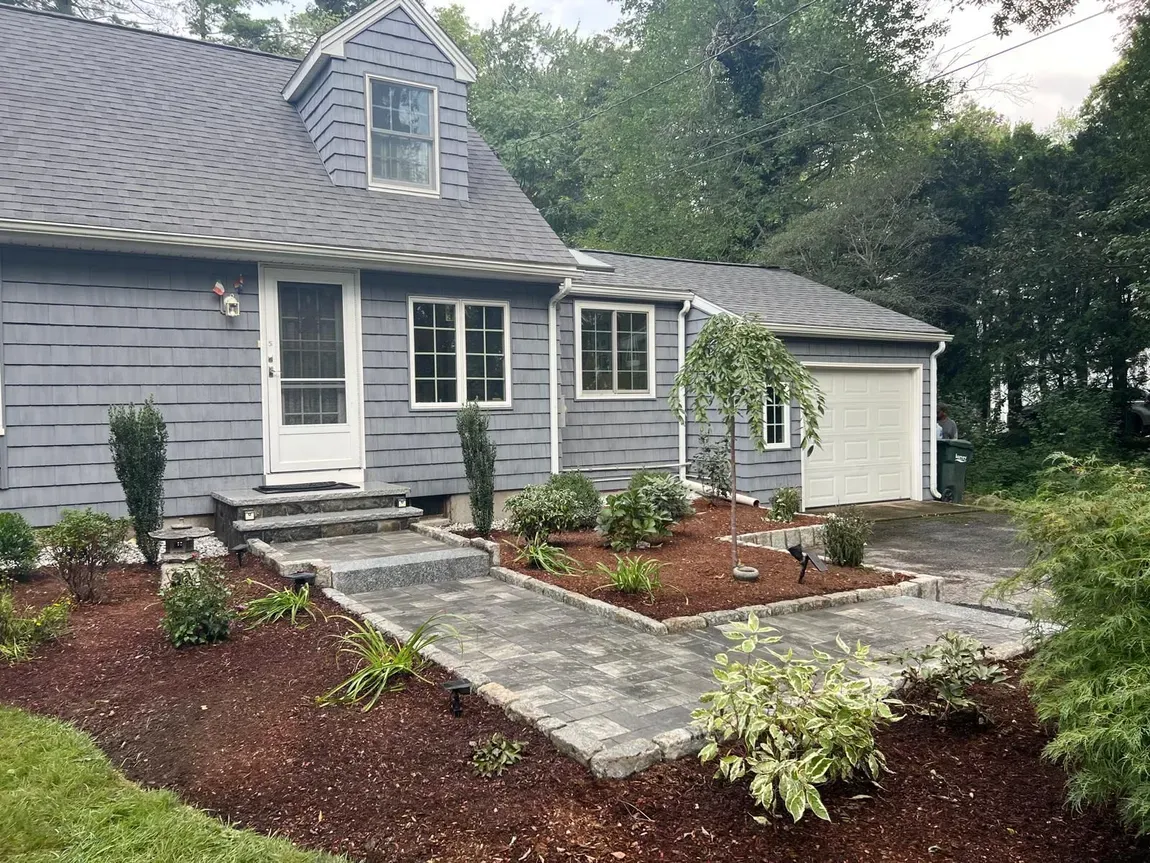 work photo from leandrolandscapema.com