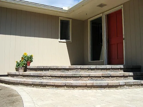 work photo from stonewallhardscapes.com