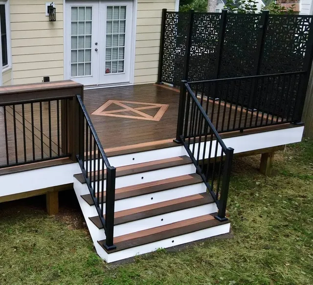 Renaissance Deck Builders work photo