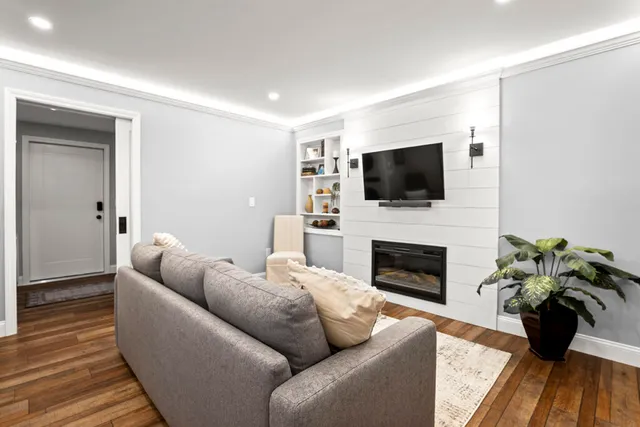 Green-Haven-In-Law-Suite-Living-Room-After-21