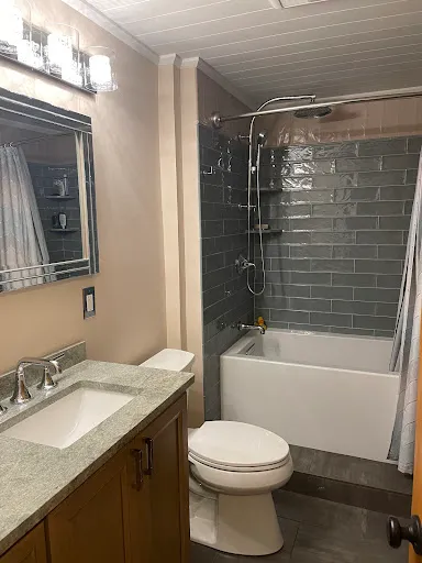 Toptile work photo
