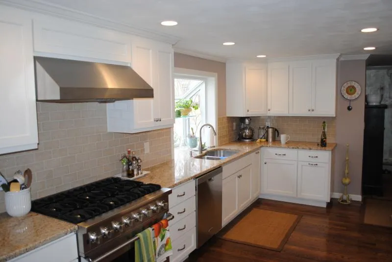 work photo from everettcustomwood.com