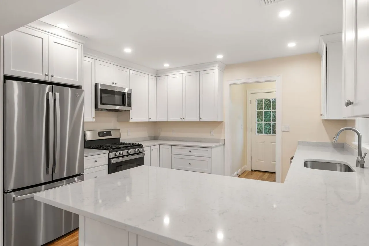 Kennedy Home Building and Remodeling: Contractors in MA