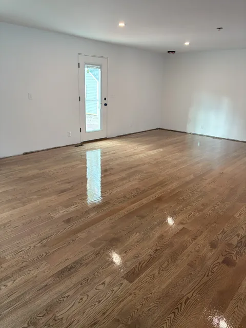 work photo from fosterbrothershardwoodfloors.com