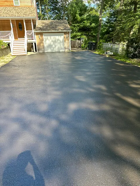 work photo from curbappealpaving.com