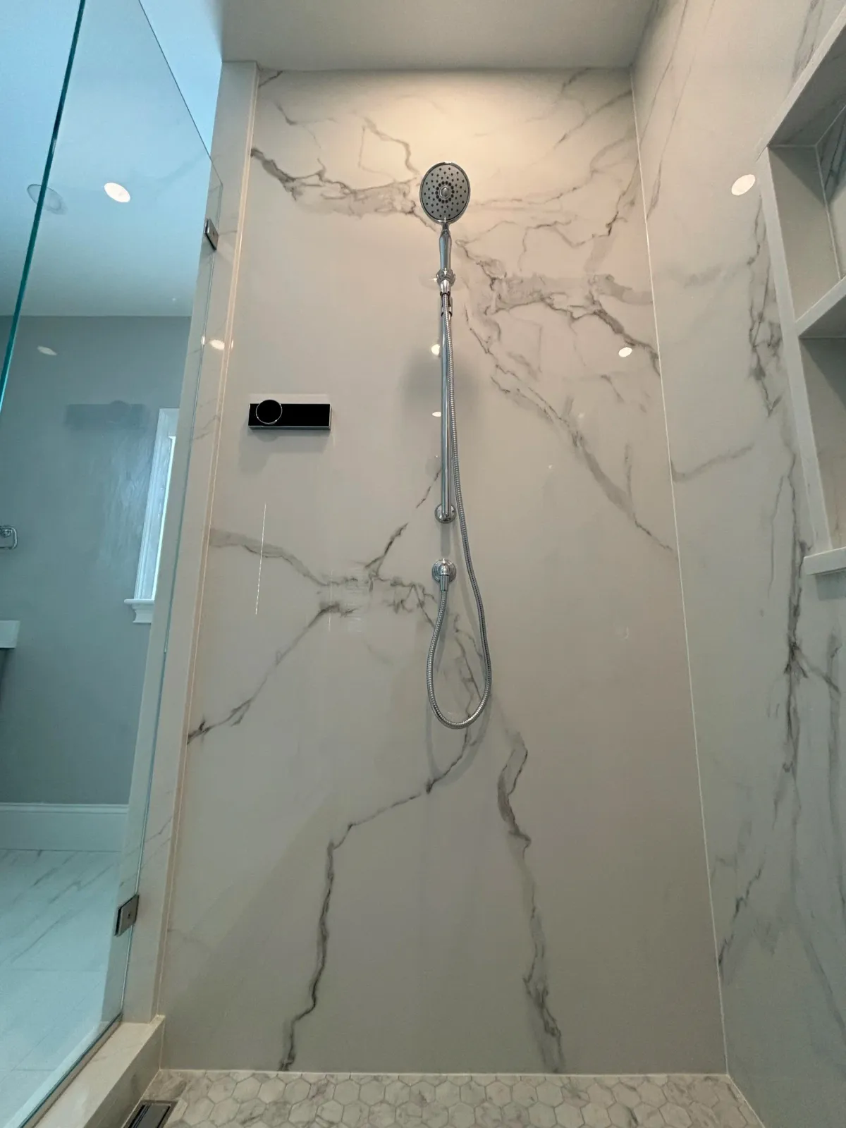 High End Bath Refinishing in Southeastern MA by Roy and Pacheco Mechanical