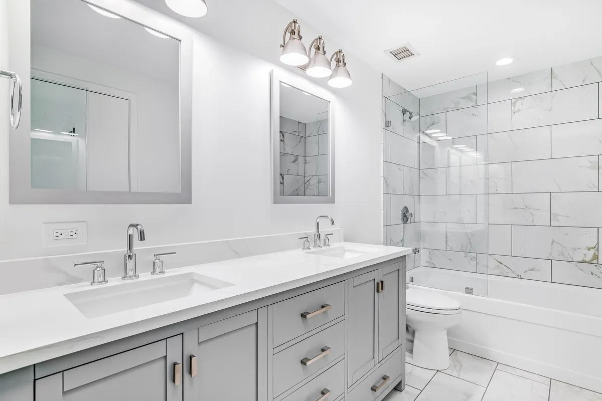 work photo from budgetkitchencabinetscapecod.com