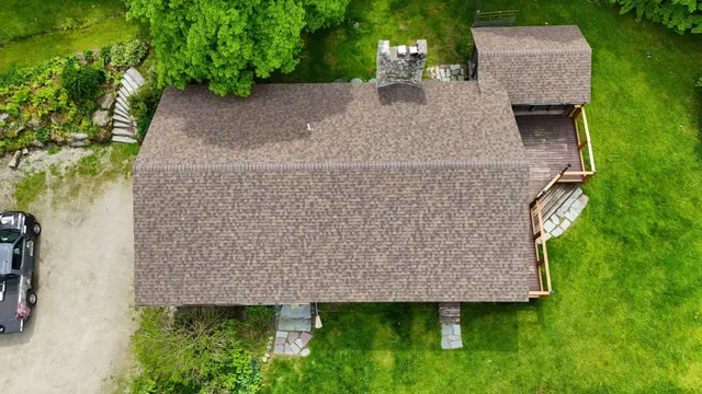 work photo from threemountainroofing.com