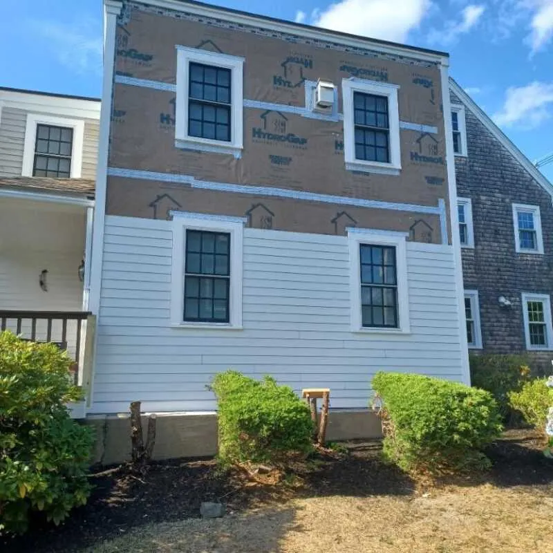 Trusted Siding Service in Lynn, MA - Solis Remodeling INC (8)