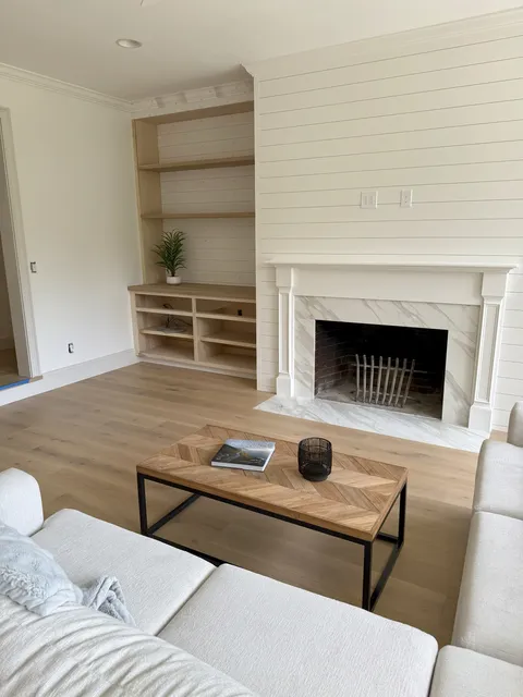 Sens Flooring Inc – Hardwood Refinishing & Installation work photo