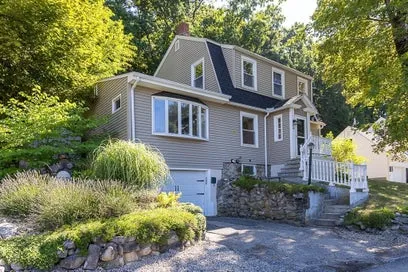 24 Belvidere Rd Haverhill MA 01830