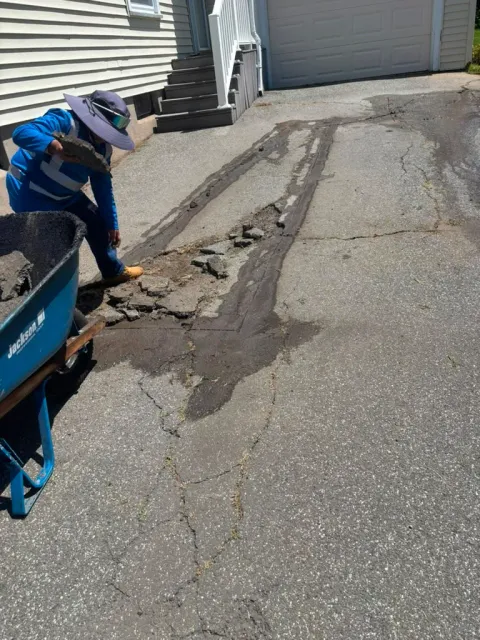 Asphalt paving service in East Longmeadow, MA