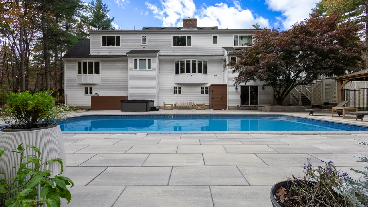 J&E Corp - Landscaping, Masonry, & Hardscaping
