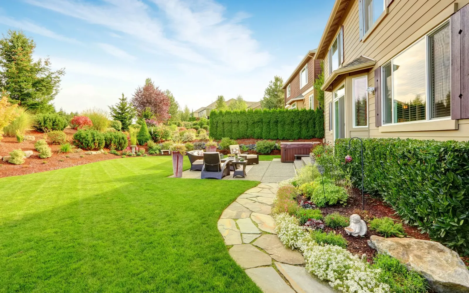 work photo from lopezlandscapingma.com