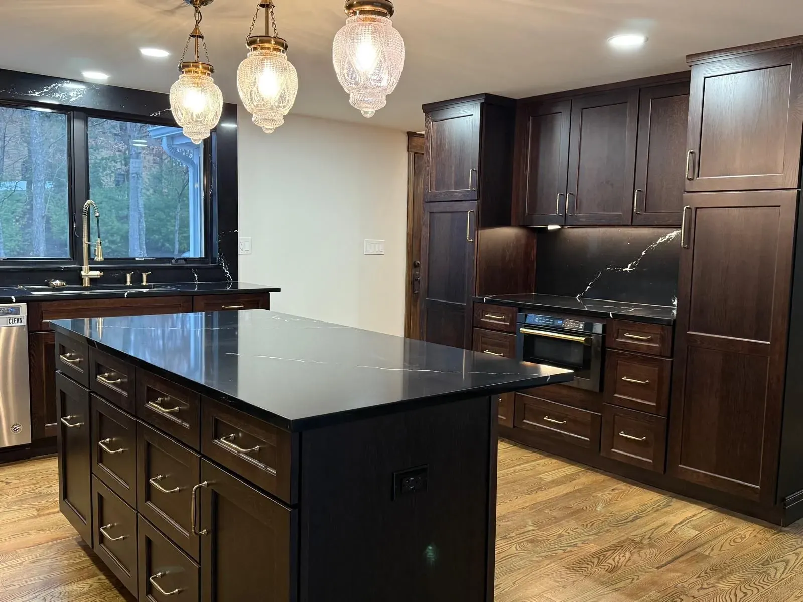 local general contractors