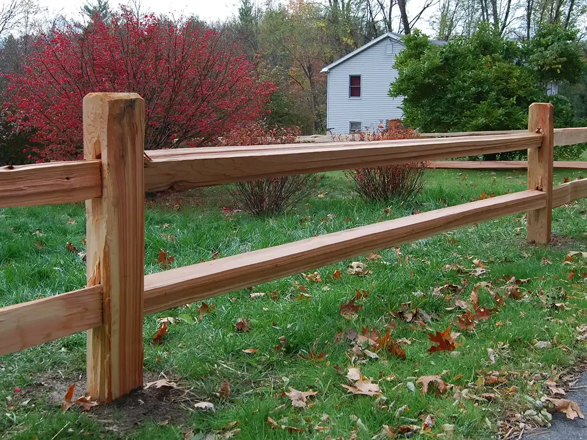 work photo from fitzgeraldfencesinc.com