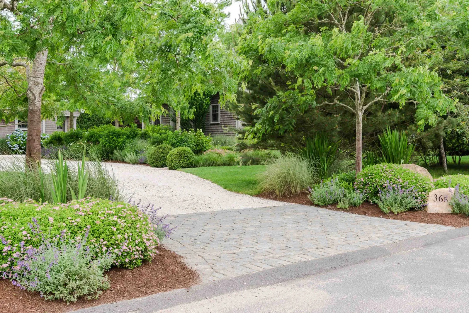 work photo from tomhanlonlandscaping.com