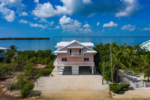 Pine Shores Real Estate Inc work photo