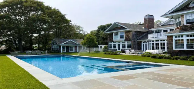 work photo from poolsetcinc.com
