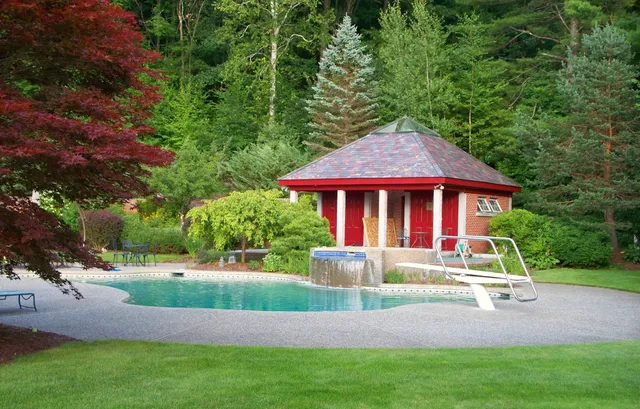 Rainbow Pools & Outdoor Serv ices L.L.C. work photo