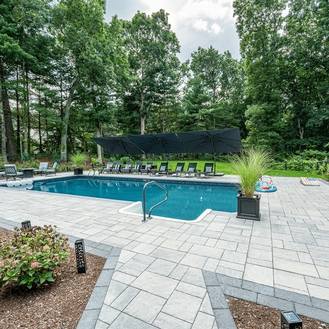 work photo from russelllawnandlandscaping.com