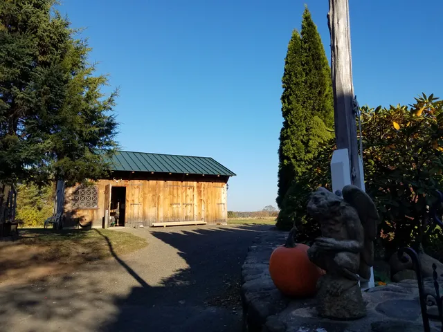 Barn Raisers work photo