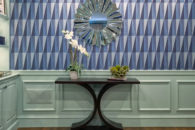 Beacon-Hill-Table