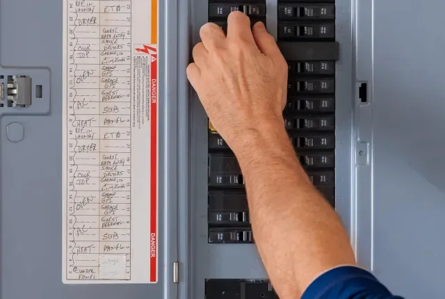 work photo from kuhlmanelectricalservices.com