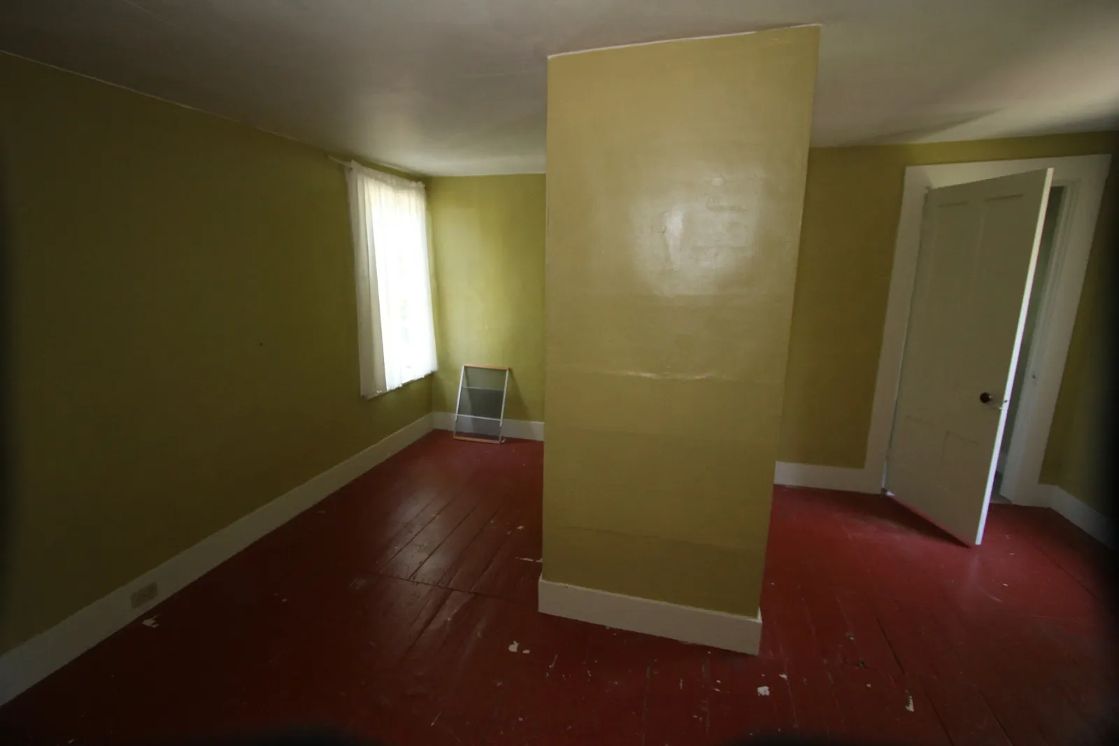 Shea Addition Before Interior 3339.JPG