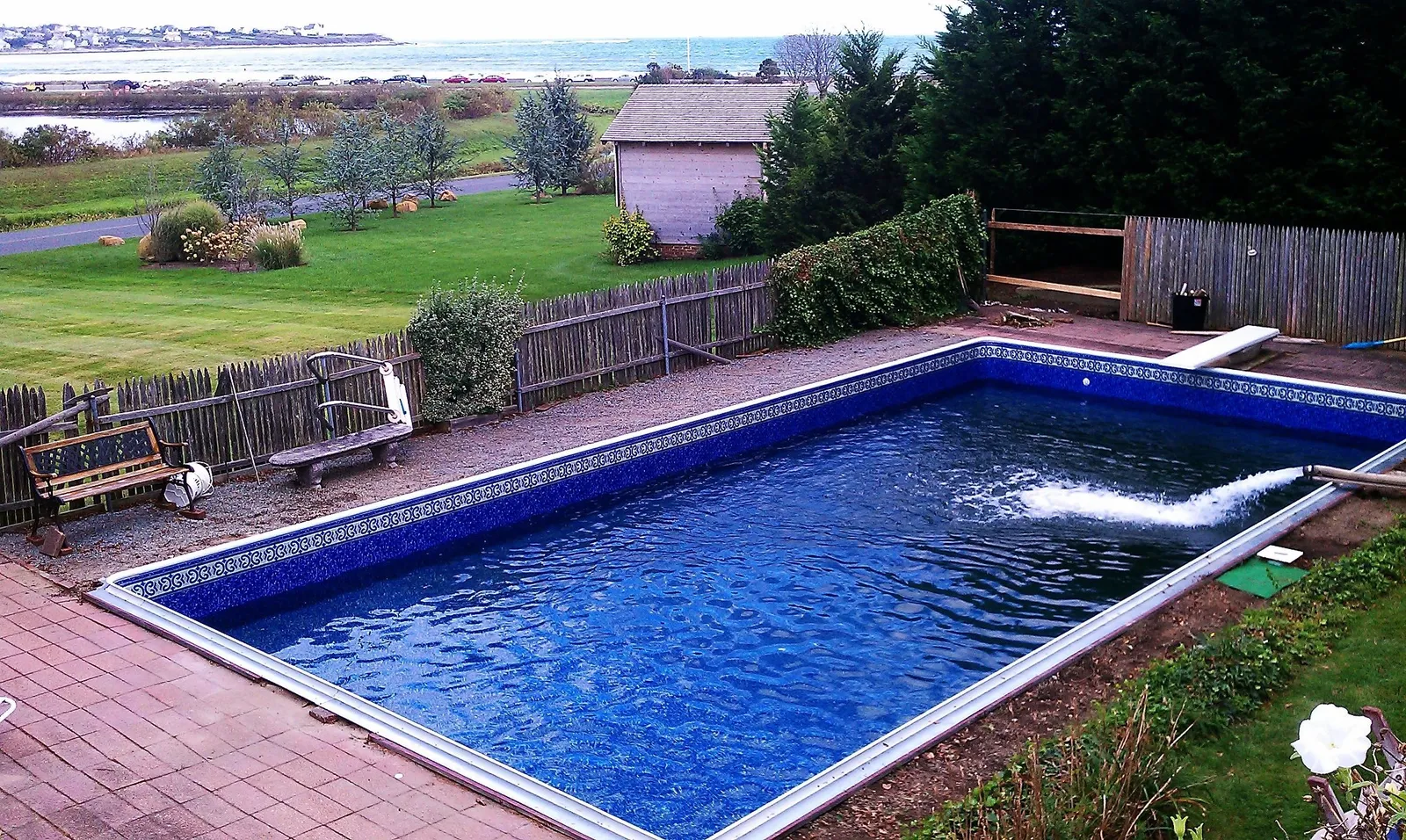 work photo from aboveallpools.com