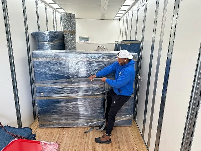 King Movers & Storage