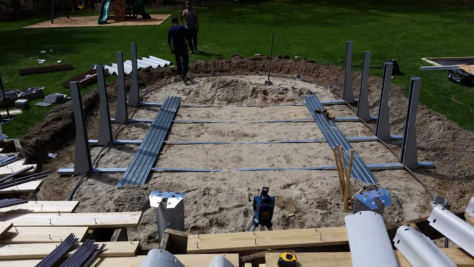 work photo from abovegroundpoolbuilder.com
