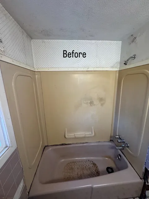 Bathroom before remodel