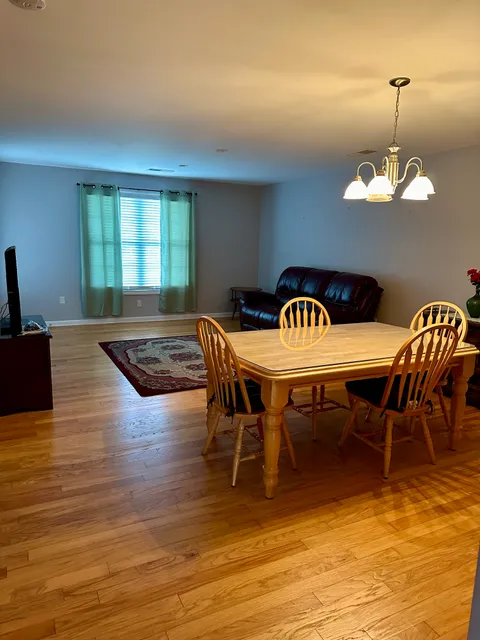 Curio Estate Sales & Cleanouts LLC work photo