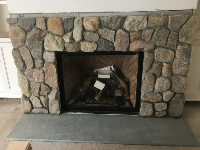 stoneveneerfireplace.jpg