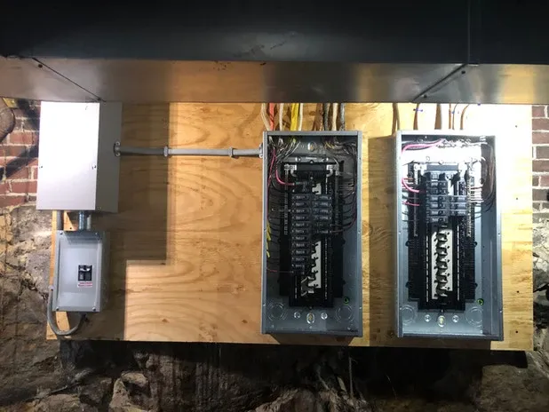 R & T ELECTRIC work photo