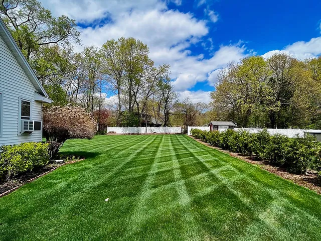 work photo from maylandscapingllc.com