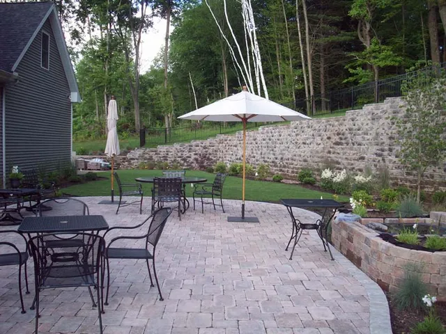 Dico's Landscaping work photo