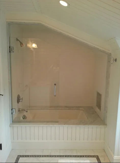 A1 Martha's Vineyard Hardwood researched project photo