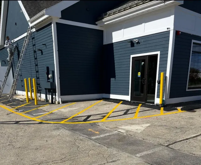 Line Stripe - No Parking Zone