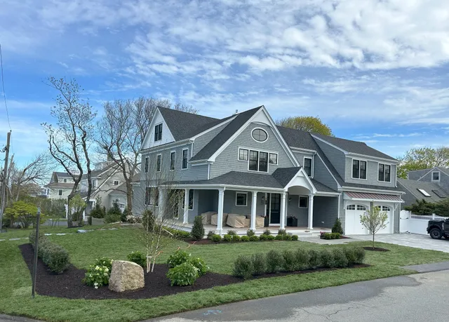 CARUSO LANDSCAPE AND CONSTRUCTION researched project photo