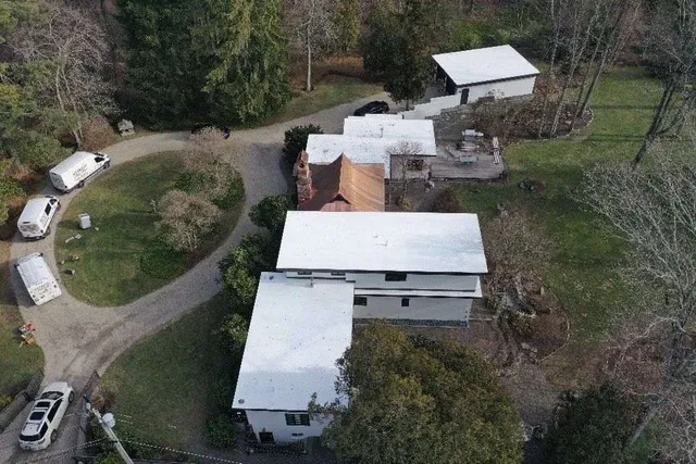 work photo from leclahomeimprovements.com