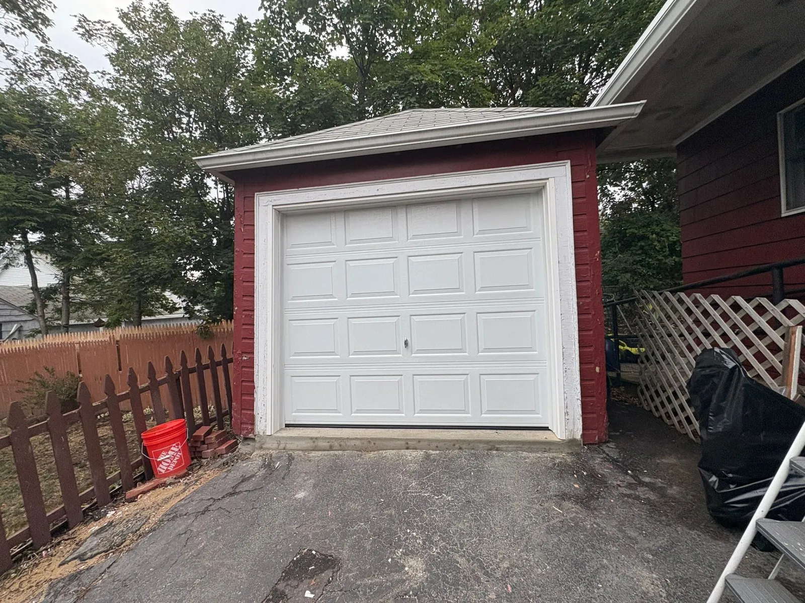 work photo from abgaragedoor.com