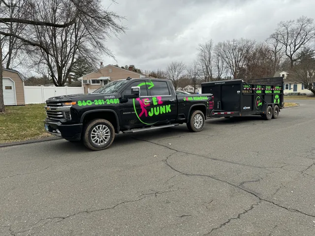 EZ Junk LLC work photo